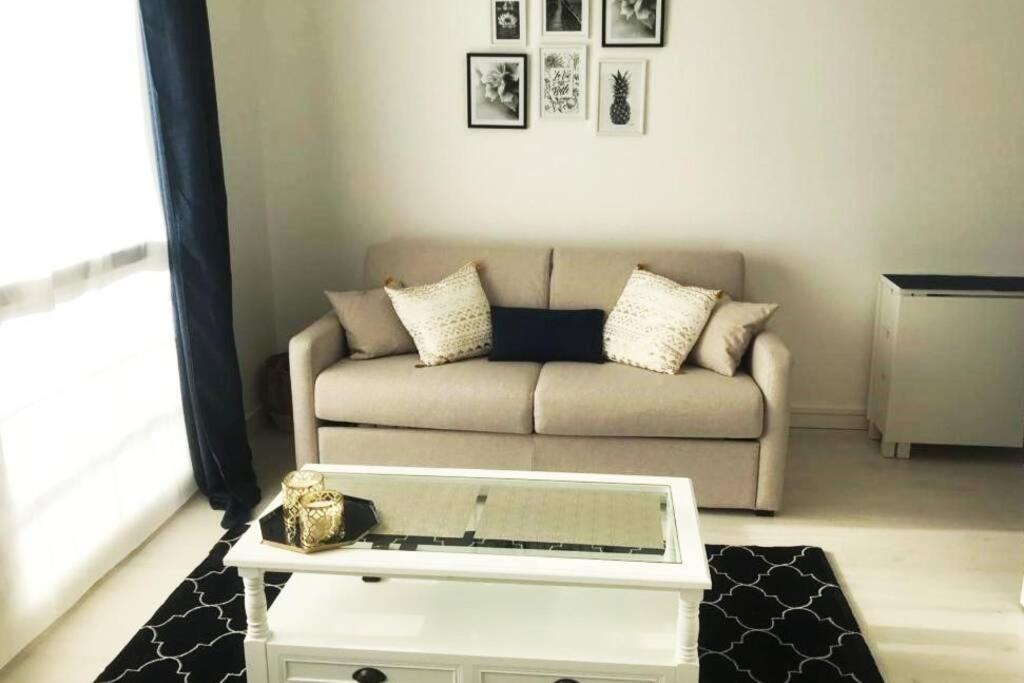 Tout En Elegance - Pont Rousseau Reze Ngoại thất bức ảnh